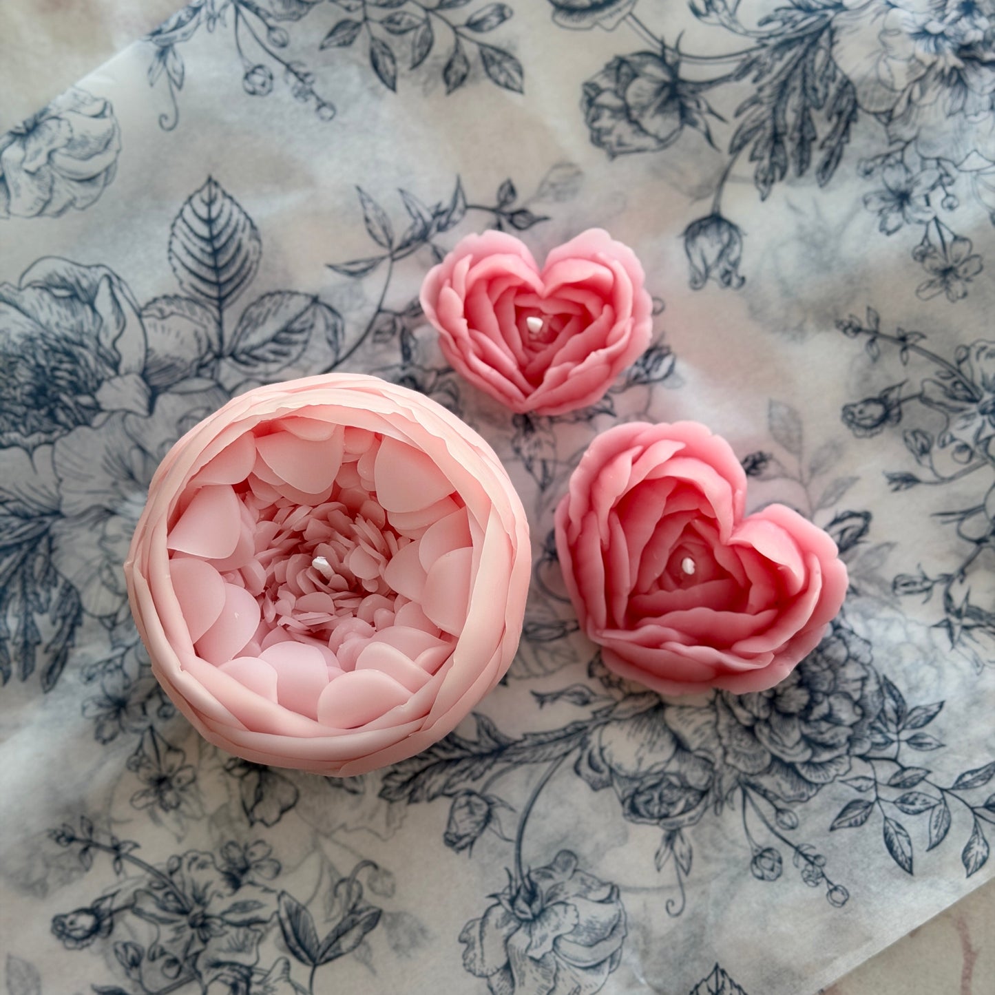 Valentines Gift Peony Bud Flower Candle Bundle