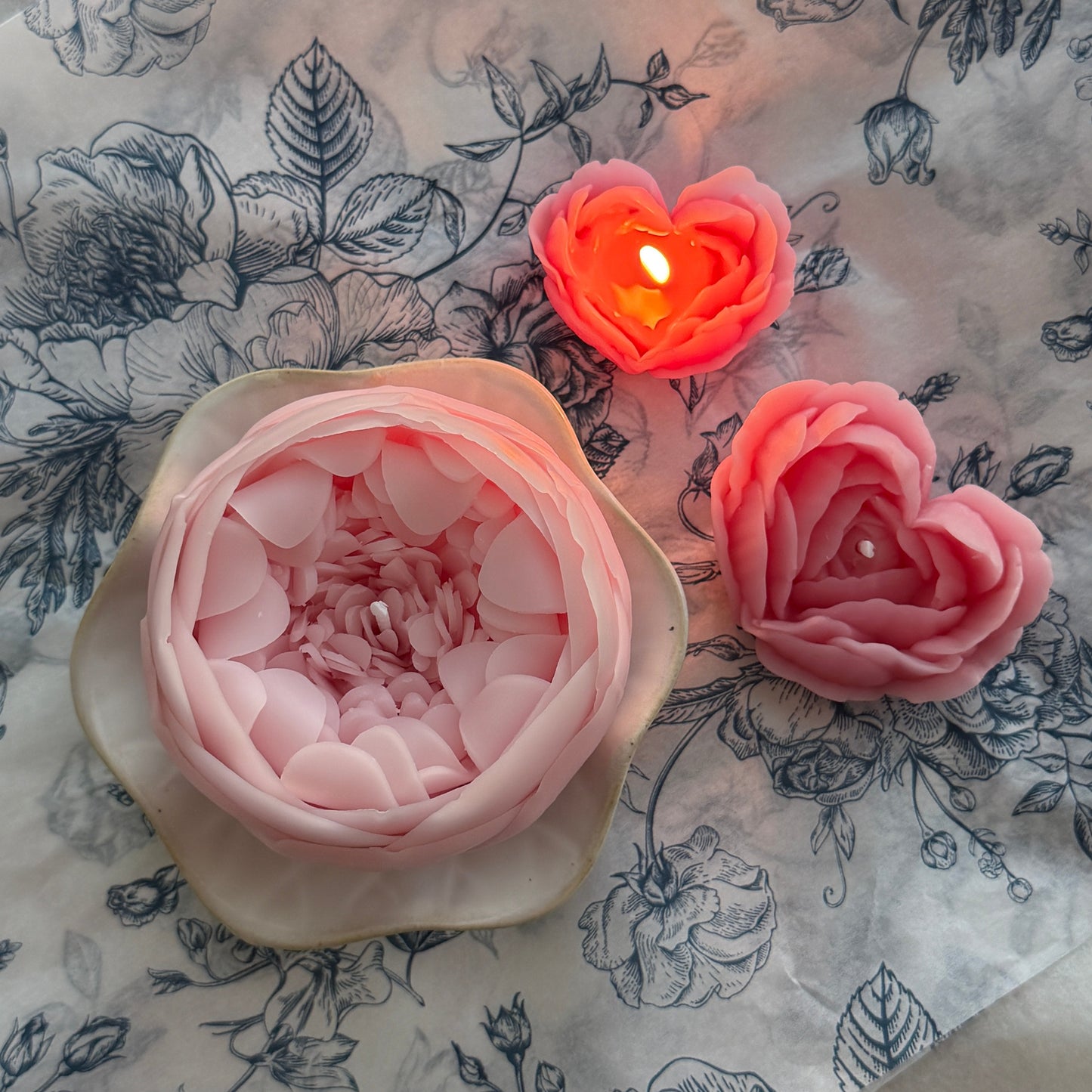 Valentines Gift Peony Bud Flower Candle Bundle