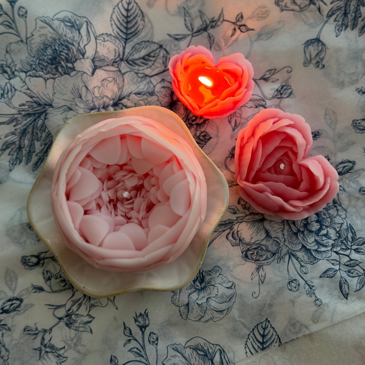 Valentines Gift Peony Bud Flower Candle Bundle