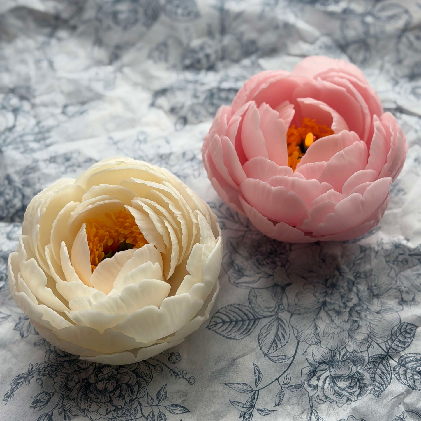 NEW Peony Bloom Flower Candle