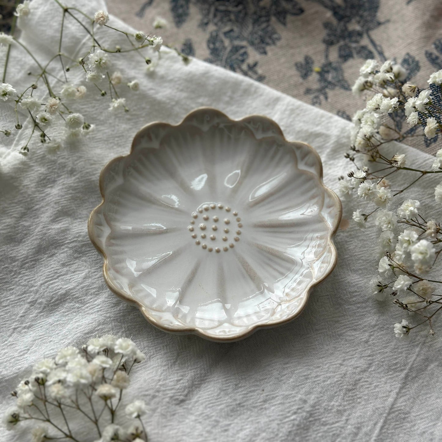 Lotus Candle Holder